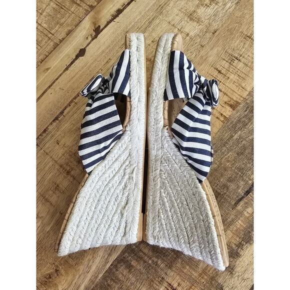 Chico's Blue White Striped Wedges Mules/Slides Size 8 Coastal Nautical Beach - Picture 8 of 10
